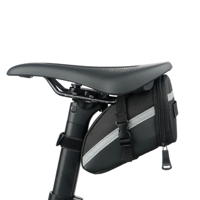 Wasserdichte Satteltasche fürs Fahrrad – 0,7 L PU-Radtasche mit Reflektoren